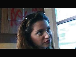 Francés: sabrina ricci baise dans le train