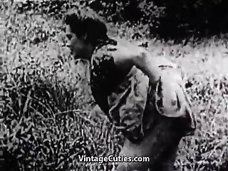 sexo duro en el prado verde (1930s vintage)