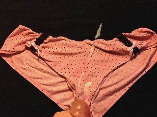 cumshot panty rosa 02
