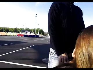 sexo anal en el estacionamiento del supermercado