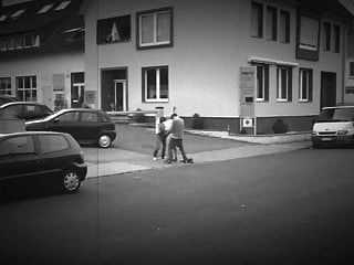 Sexo en la calle de Osnabrueck, Alemania.